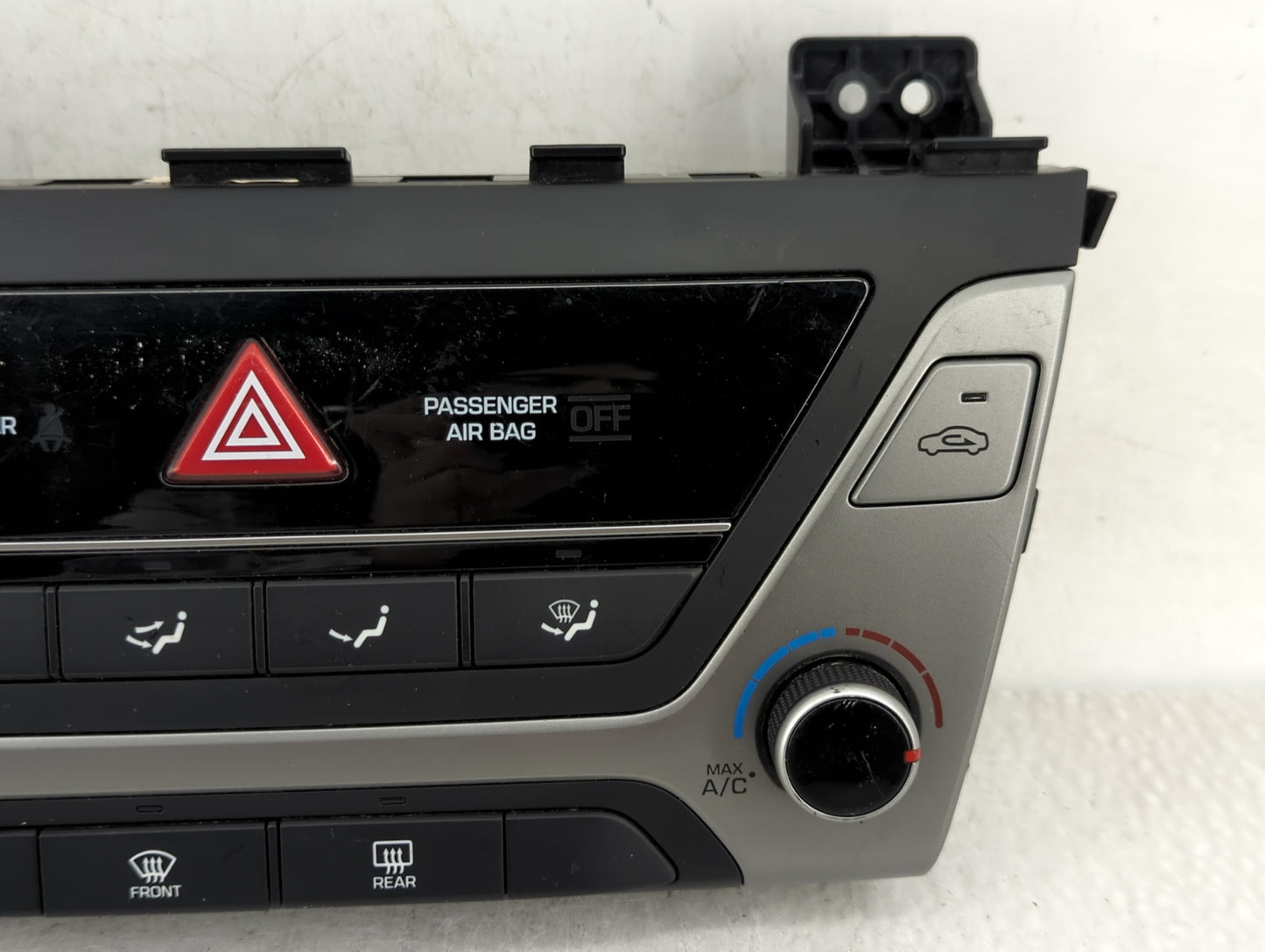 2018-2020 Hyundai Elantra Climate Control Module Temperature AC/Heater Replacement P/N:97250F2XXX Fits Fits 2018 2019 2020 O
