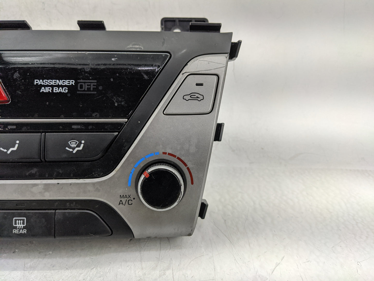 2017-2018 Hyundai Elantra Climate Control Module Temperature AC/Heater Replacement P/N:97250-F20624X Fits Fits 2017 2018 OEM