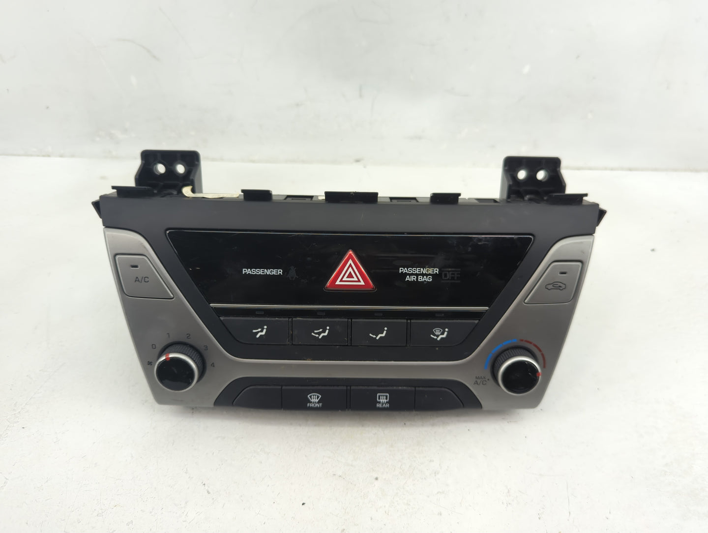 2017-2018 Hyundai Elantra Climate Control Module Temperature AC/Heater Replacement P/N:97250-F20624X Fits Fits 2017 2018 OEM