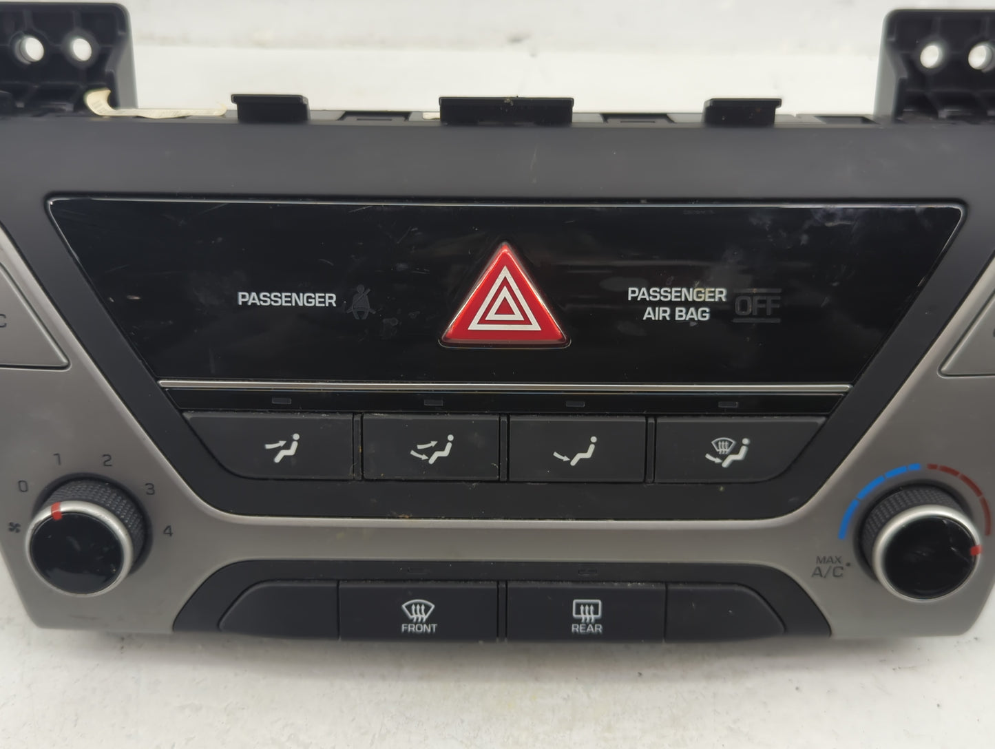 2017-2018 Hyundai Elantra Climate Control Module Temperature AC/Heater Replacement P/N:97250-F20624X Fits Fits 2017 2018 OEM