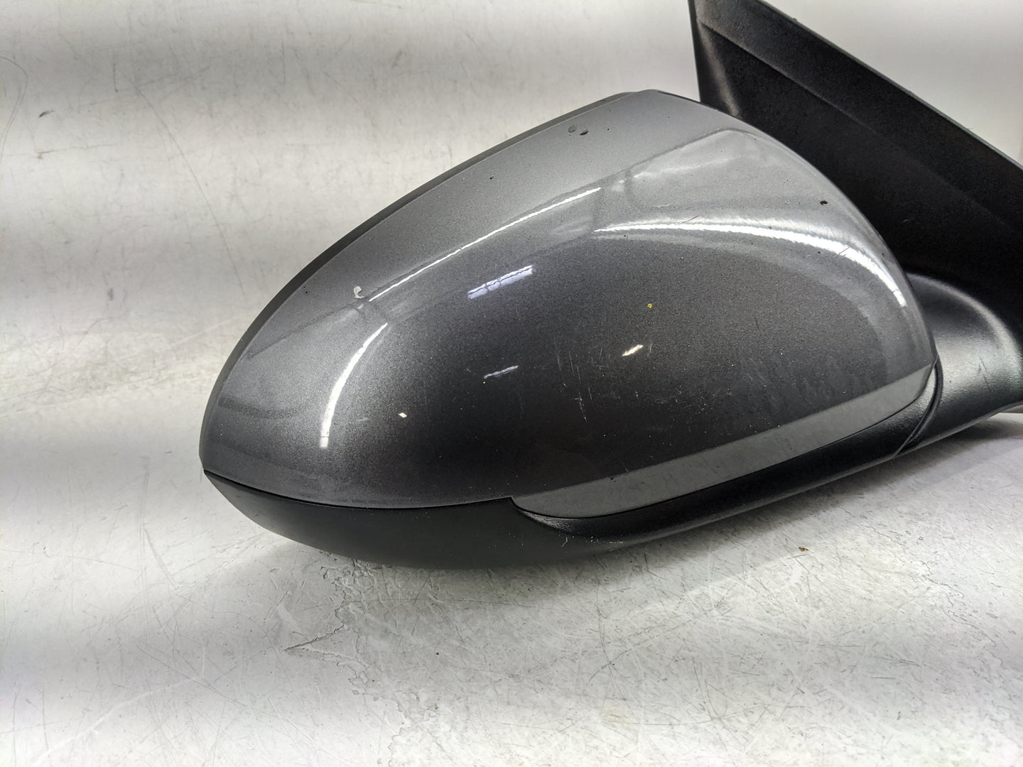 2018 Hyundai Elantra Passenger Side View Mirror - Right Door Mirror OEM Used - Oemusedautoparts1.com