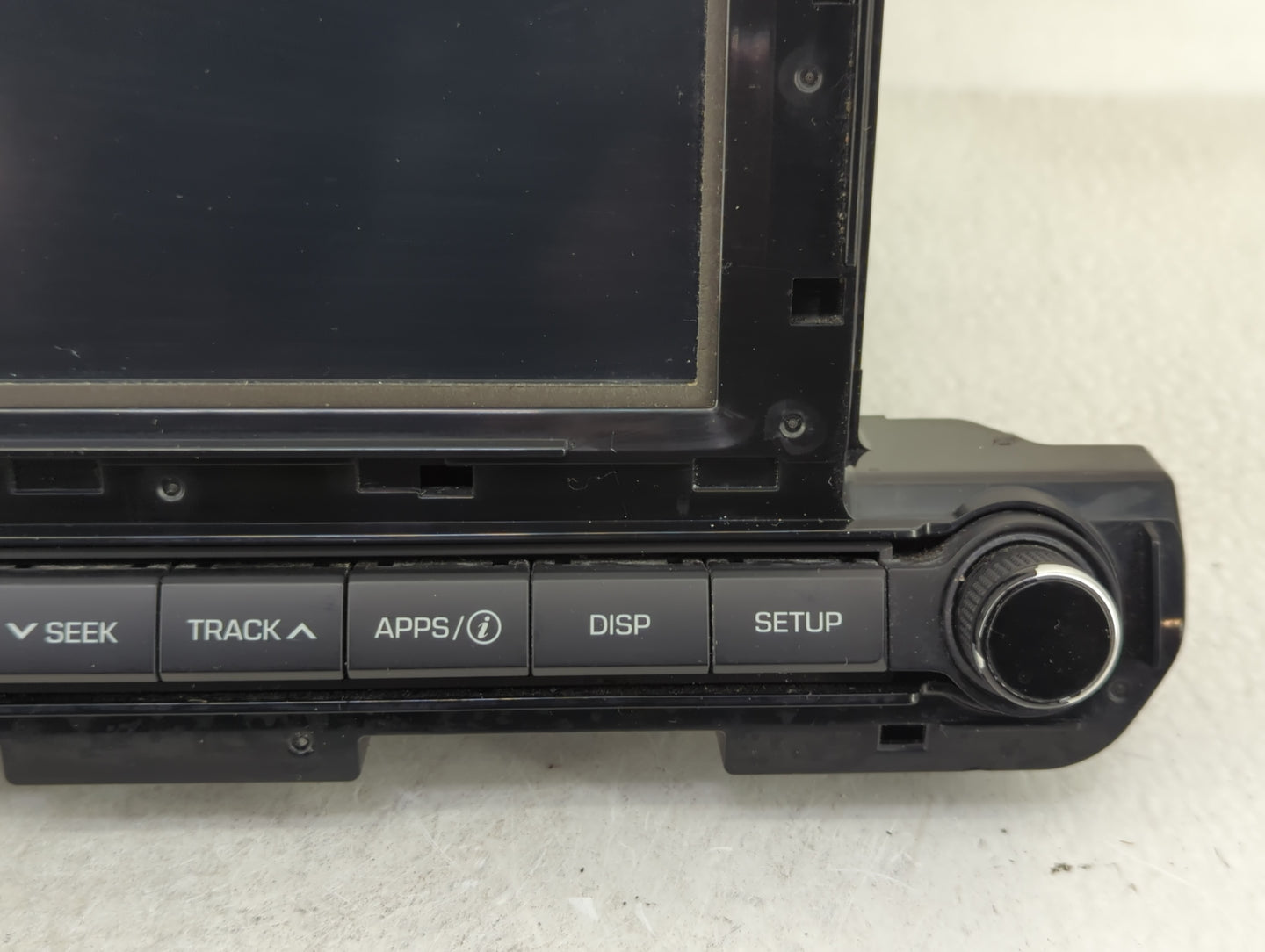 2017-2018 Hyundai Elantra Radio AM FM Cd Player Receiver Replacement P/N:96160-F2101UAT Fits Fits 2017 2018 OEM Used Auto Pa