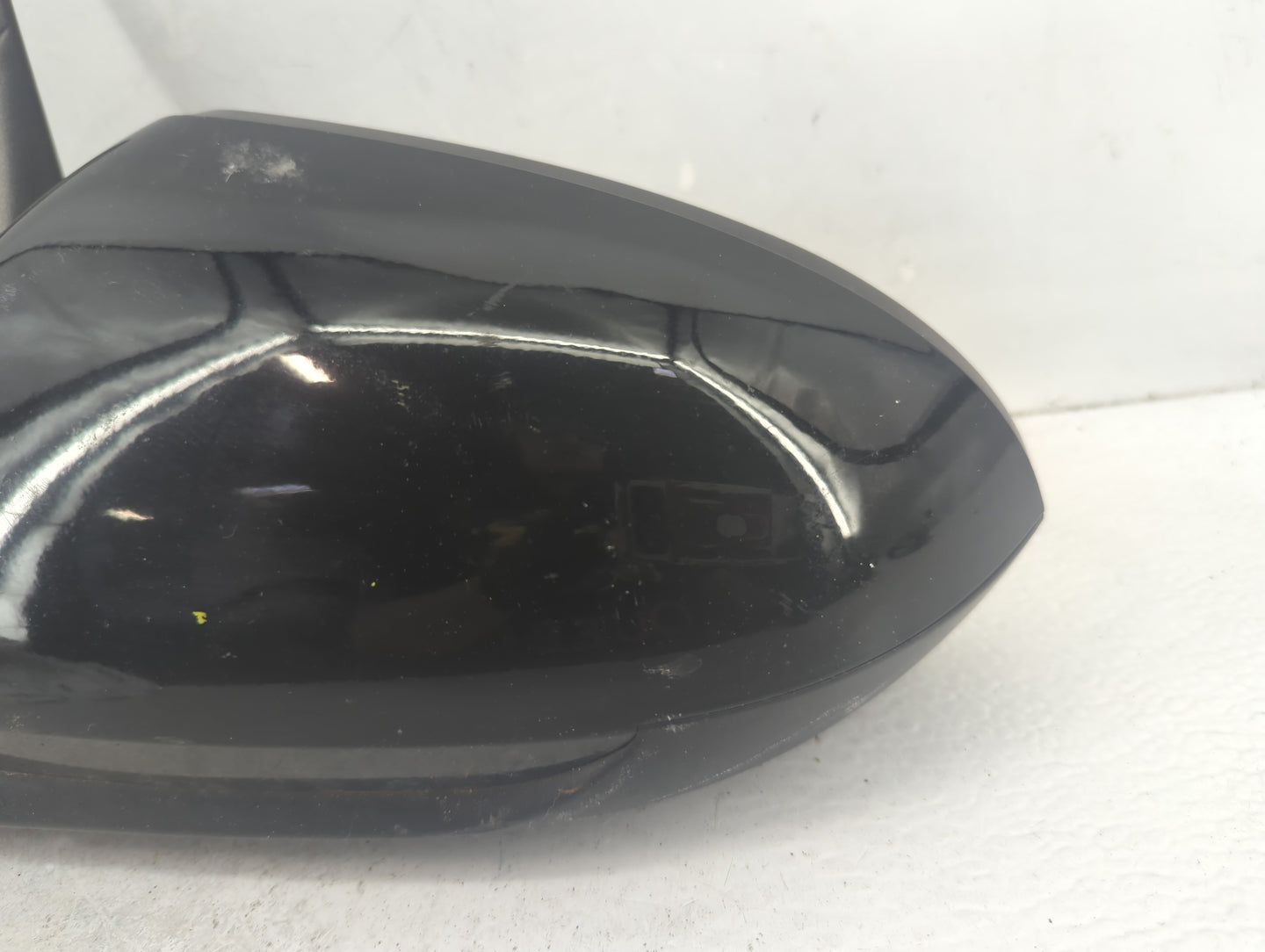 2017-2020 Hyundai Elantra Driver Side View Mirror - Left Door Mirror OEM Used - Oemusedautoparts1.com