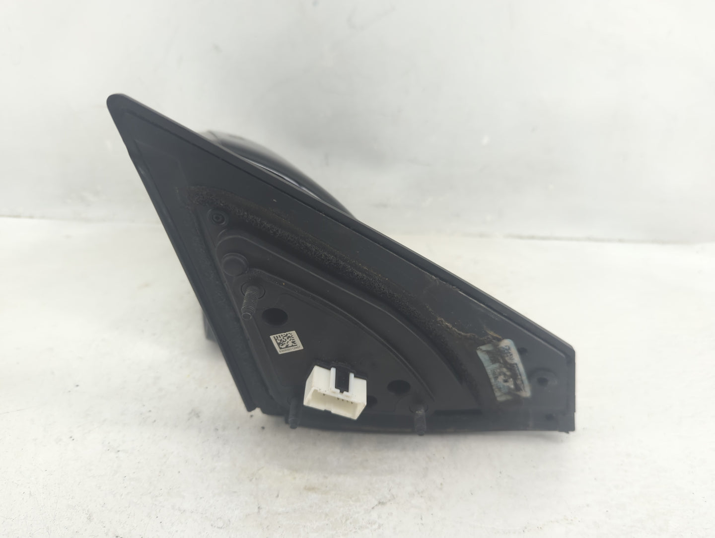 2017-2020 Hyundai Elantra Driver Side View Mirror - Left Door Mirror OEM Used - Oemusedautoparts1.com