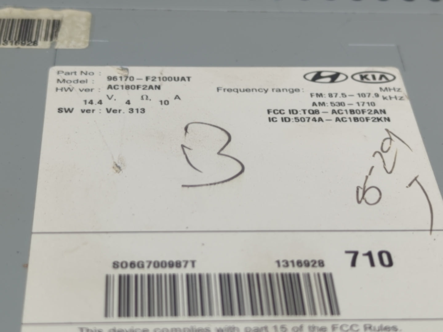 2017-2018 Hyundai Elantra Radio AM FM Cd Player Receiver Replacement P/N:96170-F2100UAT Fits Fits 2017 2018 OEM Used Auto Pa
