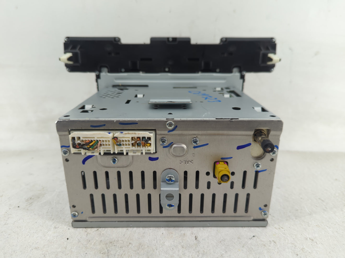 2017-2018 Hyundai Elantra Radio AM FM Cd Player Receiver Replacement P/N:96170-F2100UAT Fits Fits 2017 2018 OEM Used Auto Pa