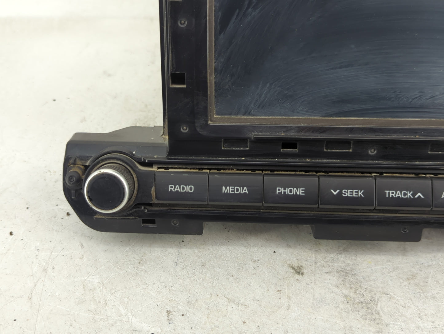 2017-2018 Hyundai Elantra Radio AM FM Cd Player Receiver Replacement P/N:96160F2121UAT Fits Fits 2017 2018 OEM Used Auto Par