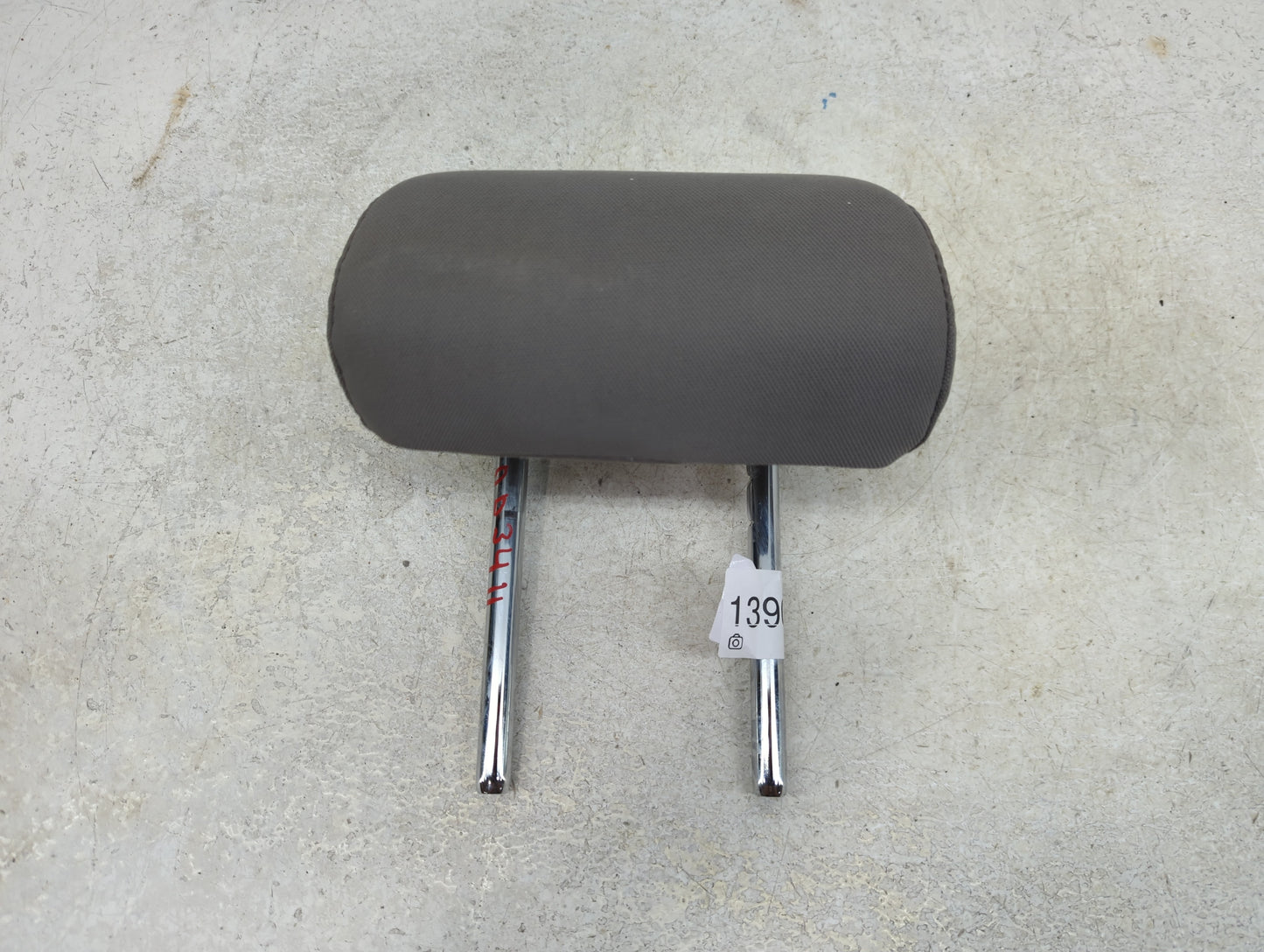 2017-2018 Hyundai Elantra Headrest Head Rest Rear Center Seat Fits Fits 2017 2018 OEM Used Auto Parts - Oemusedautoparts1.co