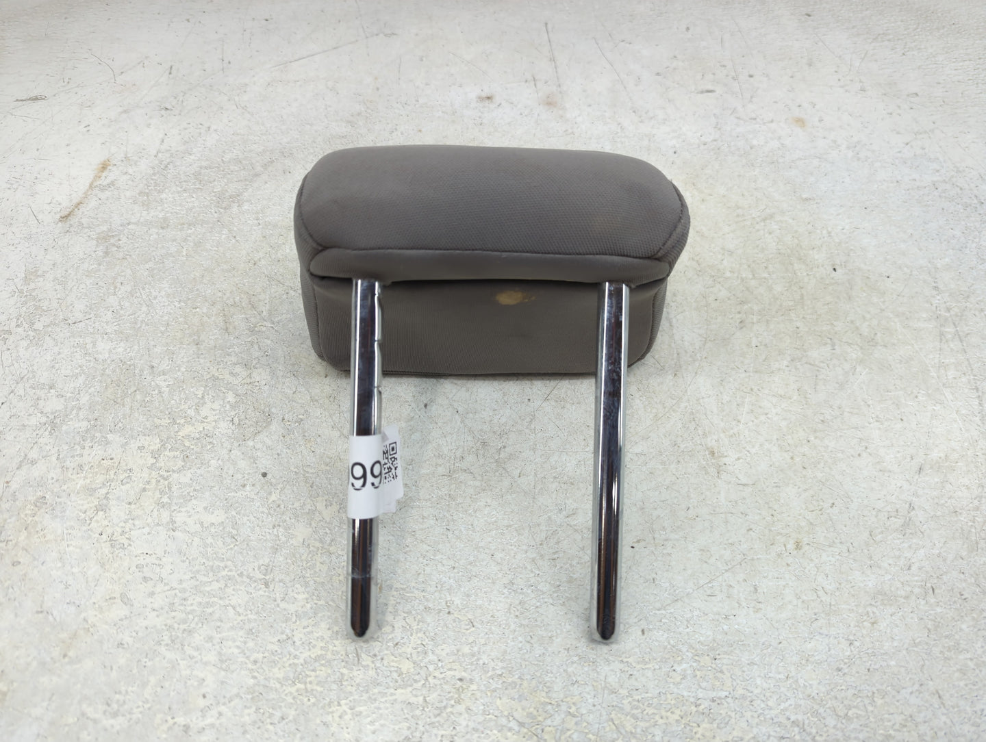 2017-2018 Hyundai Elantra Headrest Head Rest Rear Center Seat Fits Fits 2017 2018 OEM Used Auto Parts - Oemusedautoparts1.co