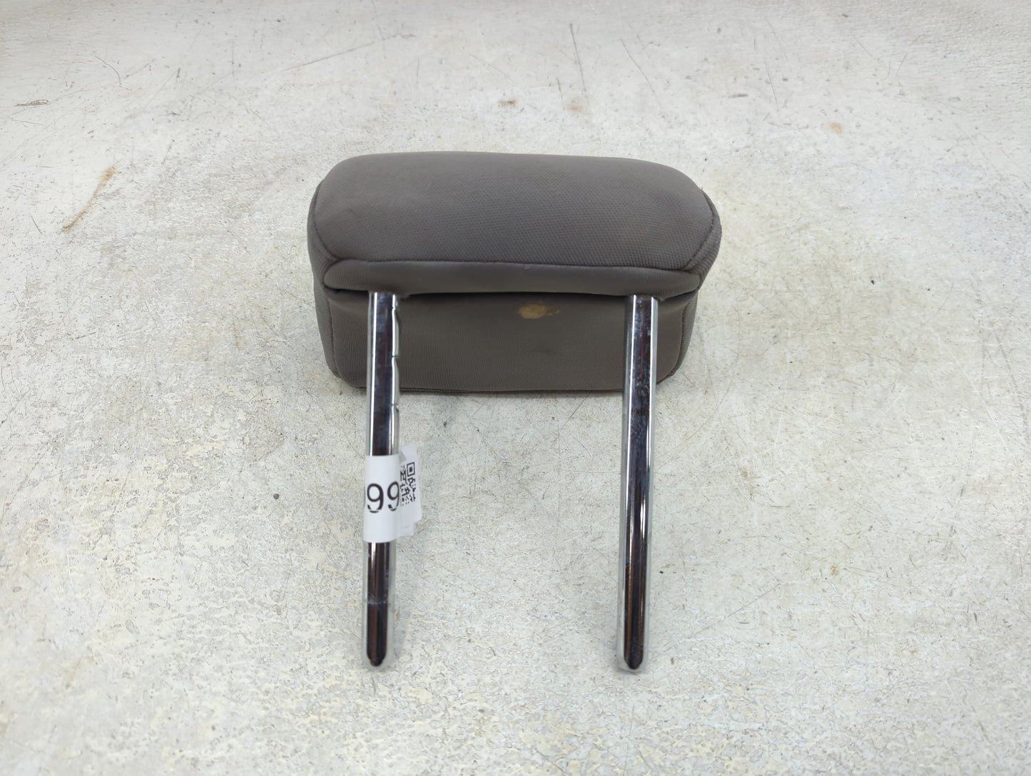 2017-2018 Hyundai Elantra Headrest Head Rest Rear Center Seat Fits Fits 2017 2018 OEM Used Auto Parts - Oemusedautoparts1.co