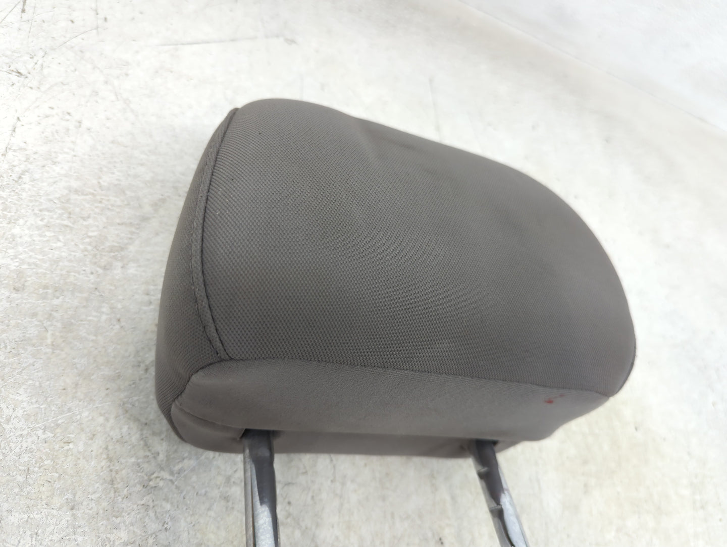 2018 Hyundai Elantra Headrest Head Rest Front Driver Passenger Seat Grey - Oemusedautoparts1.com