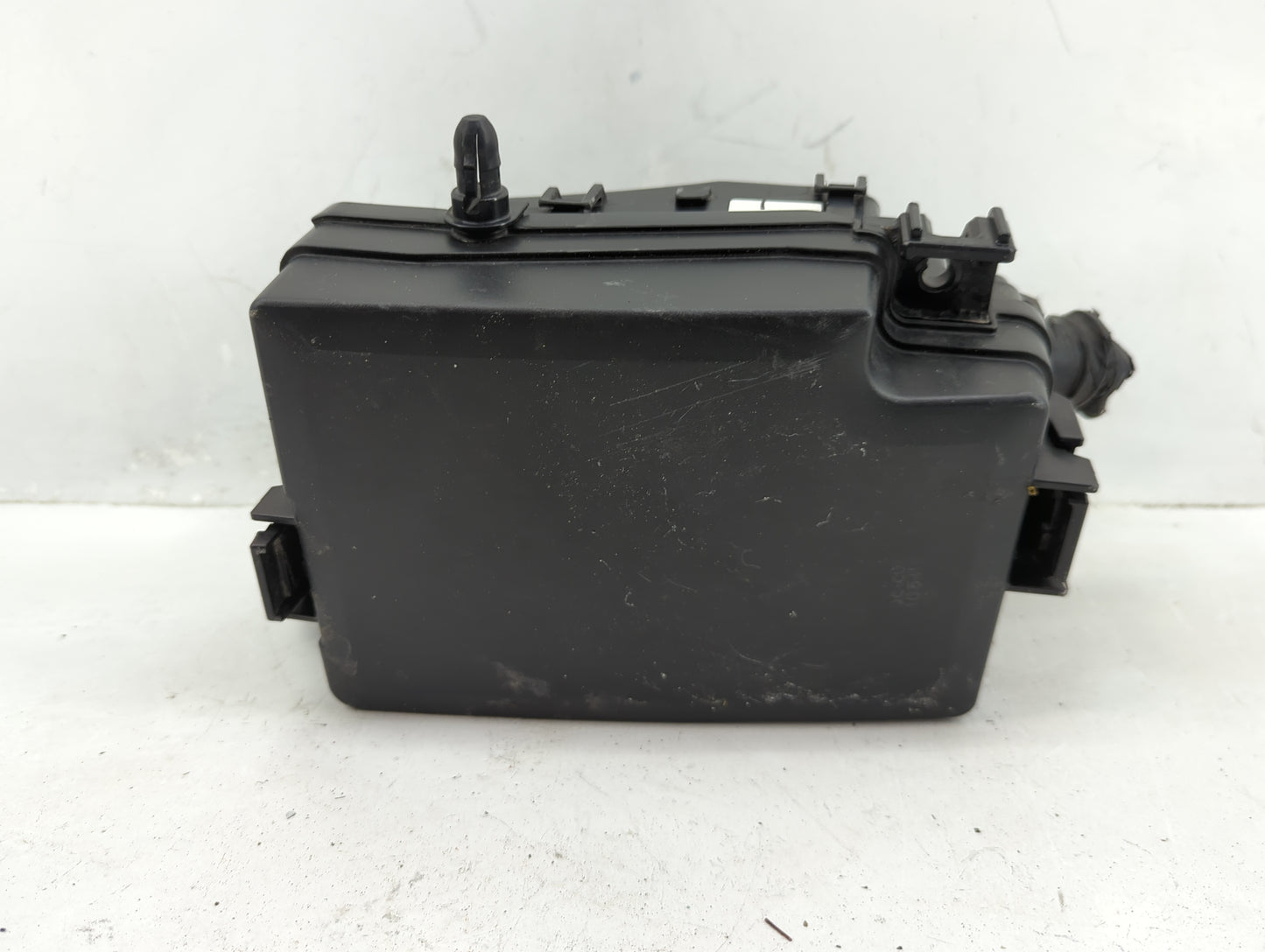 2018 Hyundai Elantra Fusebox Fuse Box Panel Relay Module P/N:91956-F2022 91203F2445C Fits OEM Used Auto Parts - Oemusedautop