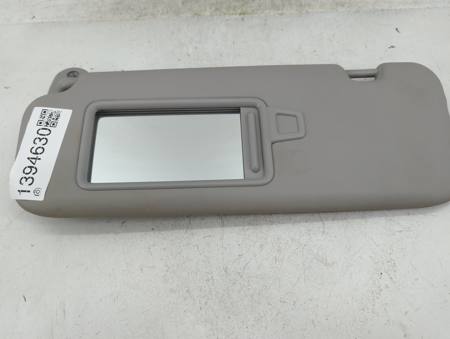 2017-2020 Hyundai Elantra Sun Visor Shade Replacement Driver Left Mirror Fits Fits 2017 2018 2019 2020 OEM Used Auto Parts -