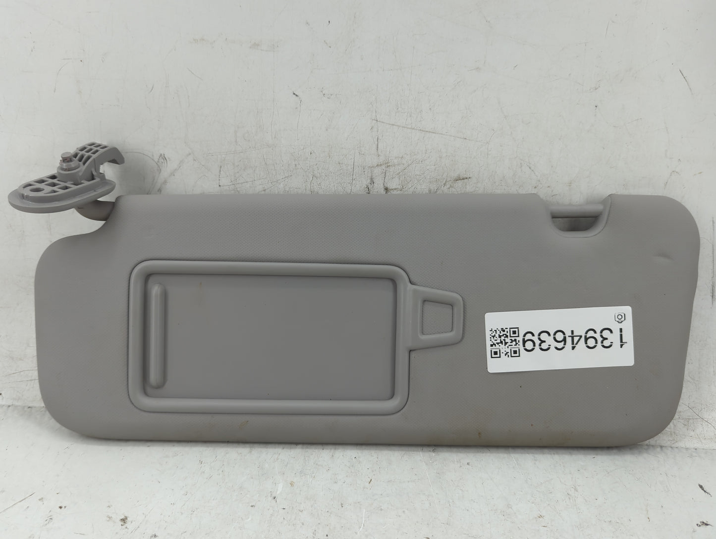 2017-2020 Hyundai Elantra Sun Visor Shade Replacement Driver Left Mirror Fits Fits 2017 2018 2019 2020 OEM Used Auto Parts -