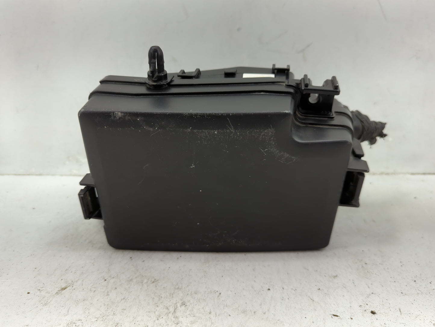 2018 Hyundai Elantra Fusebox Fuse Box Panel Relay Module P/N:91203 F2485C Fits OEM Used Auto Parts - Oemusedautoparts1.com