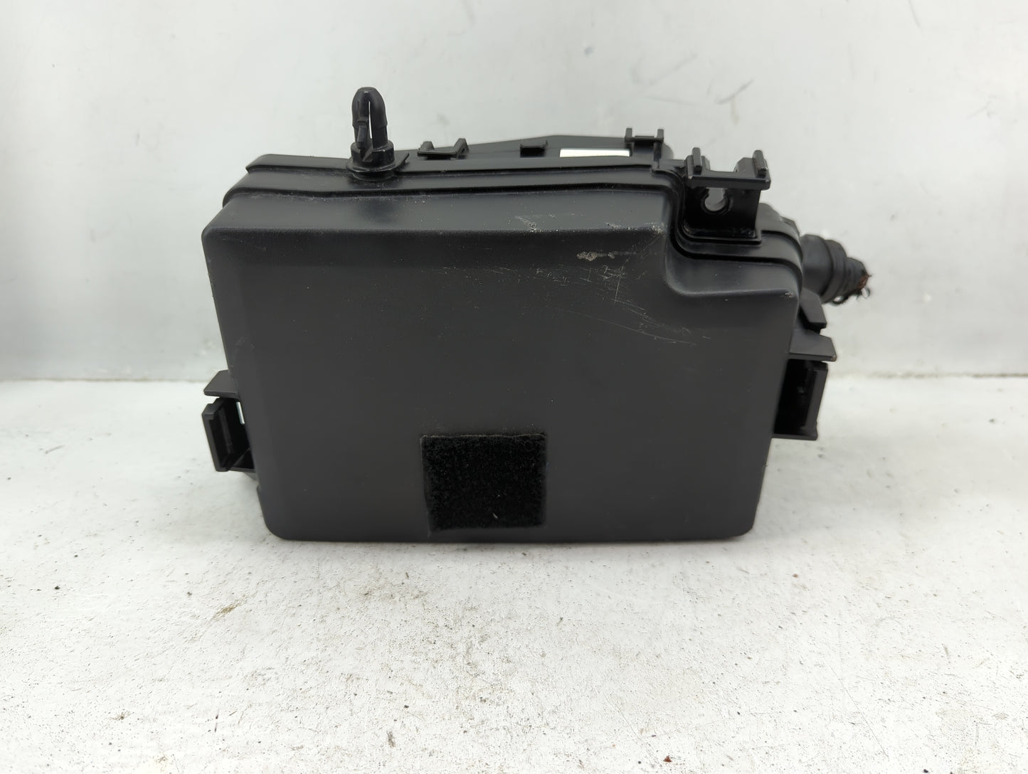 2018 Hyundai Elantra Fusebox Fuse Box Panel Relay Module P/N:91203 F2355 Fits OEM Used Auto Parts - Oemusedautoparts1.com