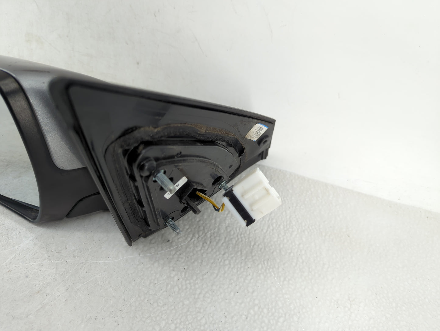 2017-2018 Hyundai Elantra Driver Side View Mirror - Left Door Mirror OEM Used - Oemusedautoparts1.com