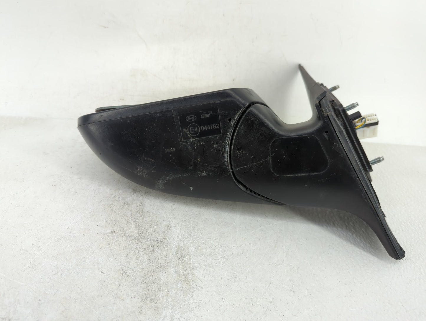 2017-2018 Hyundai Elantra Driver Side View Mirror - Left Door Mirror OEM Used - Oemusedautoparts1.com