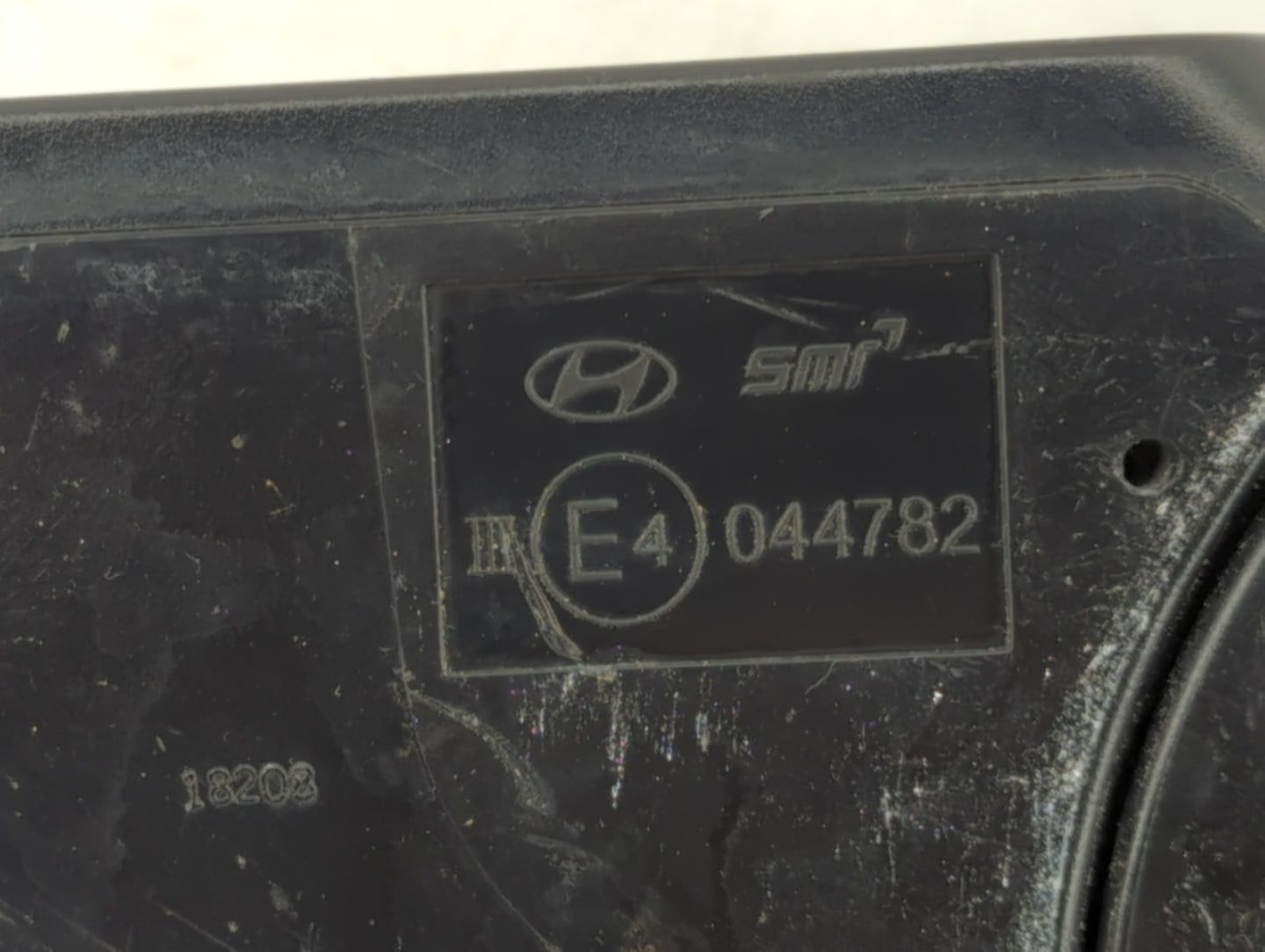 2017-2018 Hyundai Elantra Driver Side View Mirror - Left Door Mirror OEM Used - Oemusedautoparts1.com