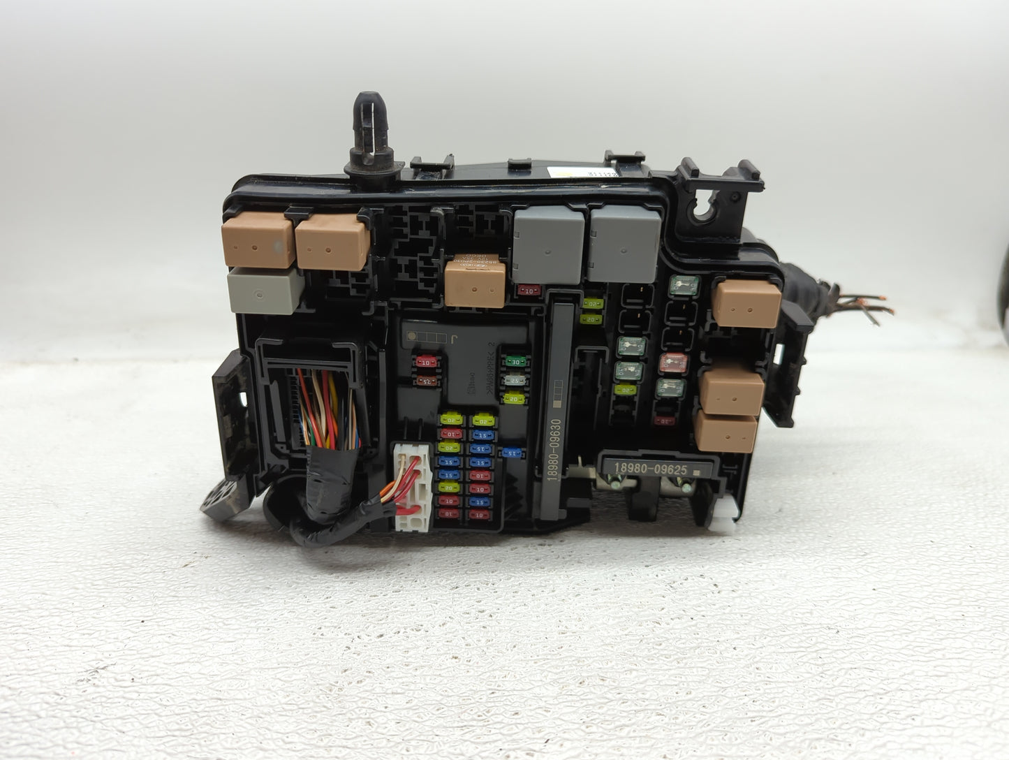 2018 Hyundai Elantra Fusebox Fuse Box Panel Relay Module P/N:91203F2140 Fits OEM Used Auto Parts - Oemusedautoparts1.com