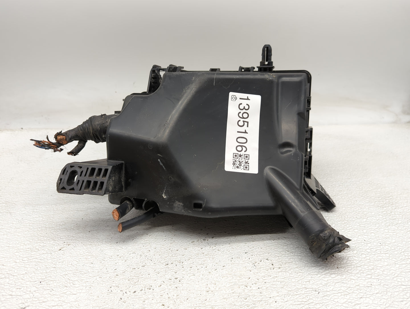 2018 Hyundai Elantra Fusebox Fuse Box Panel Relay Module P/N:91203F2140 Fits OEM Used Auto Parts - Oemusedautoparts1.com
