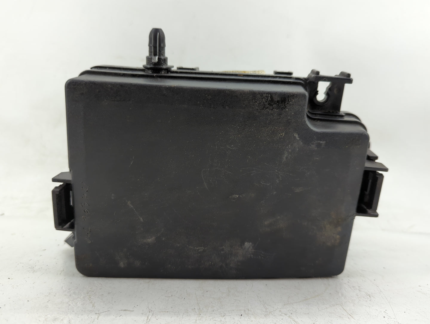 2018 Hyundai Elantra Fusebox Fuse Box Panel Relay Module P/N:91240-K0501 Fits OEM Used Auto Parts - Oemusedautoparts1.com
