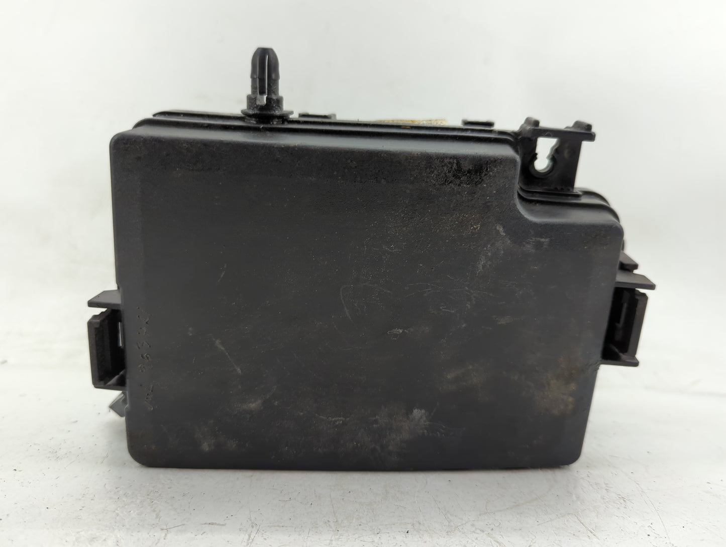 2018 Hyundai Elantra Fusebox Fuse Box Panel Relay Module P/N:91240-K0501 Fits OEM Used Auto Parts - Oemusedautoparts1.com