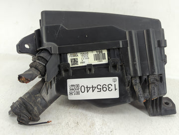 2018 Hyundai Elantra Fusebox Fuse Box Panel Relay Module P/N:91203 F2485A Fits OEM Used Auto Parts - Oemusedautoparts1.com