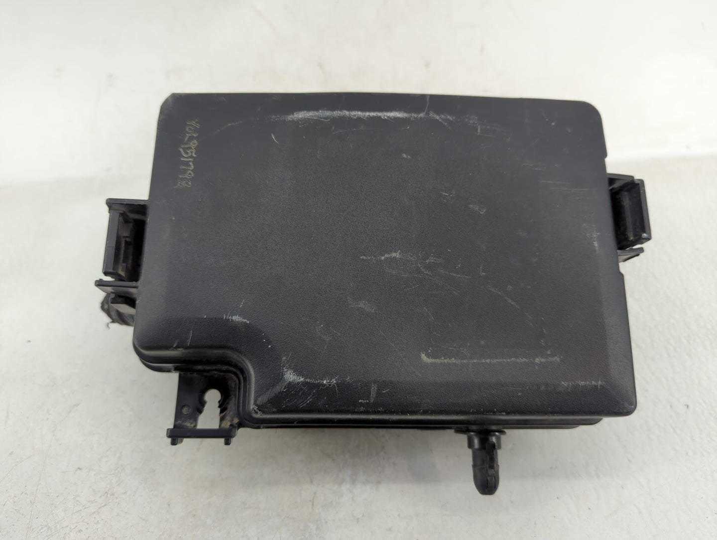 2018 Hyundai Elantra Fusebox Fuse Box Panel Relay Module P/N:91203 F2485A Fits OEM Used Auto Parts - Oemusedautoparts1.com
