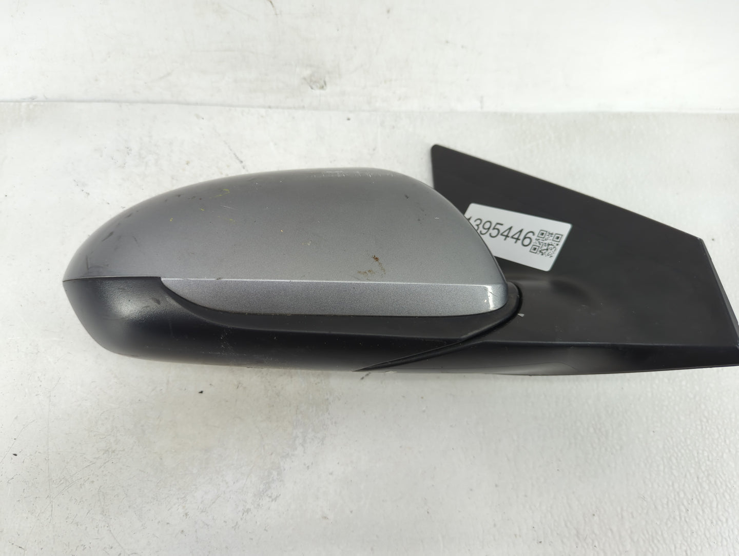 2017-2020 Hyundai Elantra Passenger Side View Mirror - Right Door Mirror OEM Used - Oemusedautoparts1.com
