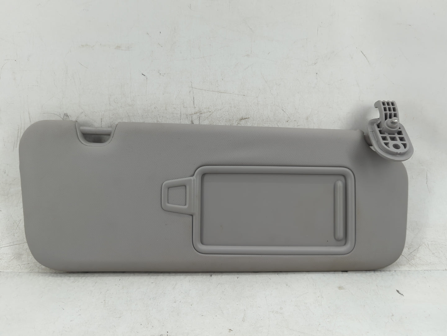 2017-2020 Hyundai Elantra Sun Visor Shade Replacement Passenger Right Mirror Fits Fits 2017 2018 2019 2020 OEM Used Auto Par