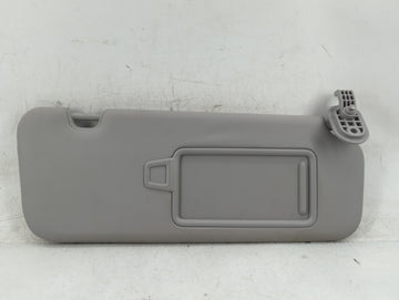 2017-2020 Hyundai Elantra Sun Visor Shade Replacement Passenger Right Mirror Fits Fits 2017 2018 2019 2020 OEM Used Auto Par