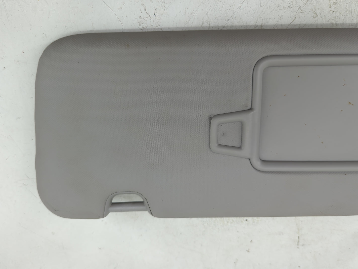 2017-2020 Hyundai Elantra Sun Visor Shade Replacement Passenger Right Mirror Fits Fits 2017 2018 2019 2020 OEM Used Auto Par