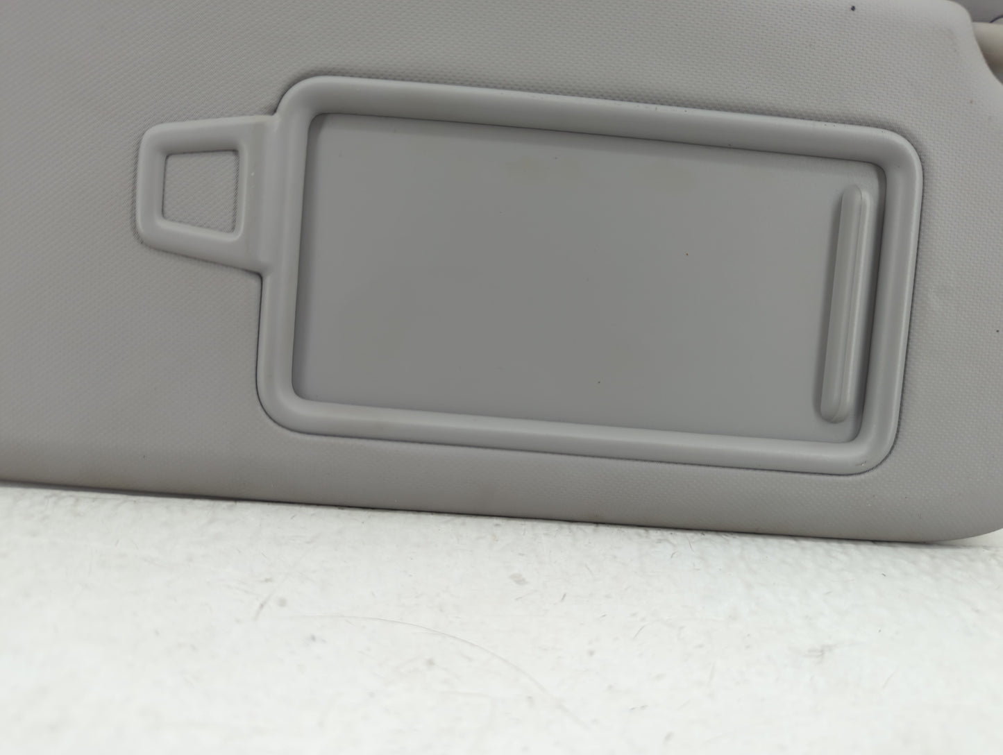 2017-2020 Hyundai Elantra Sun Visor Shade Replacement Passenger Right Mirror Fits Fits 2017 2018 2019 2020 OEM Used Auto Par