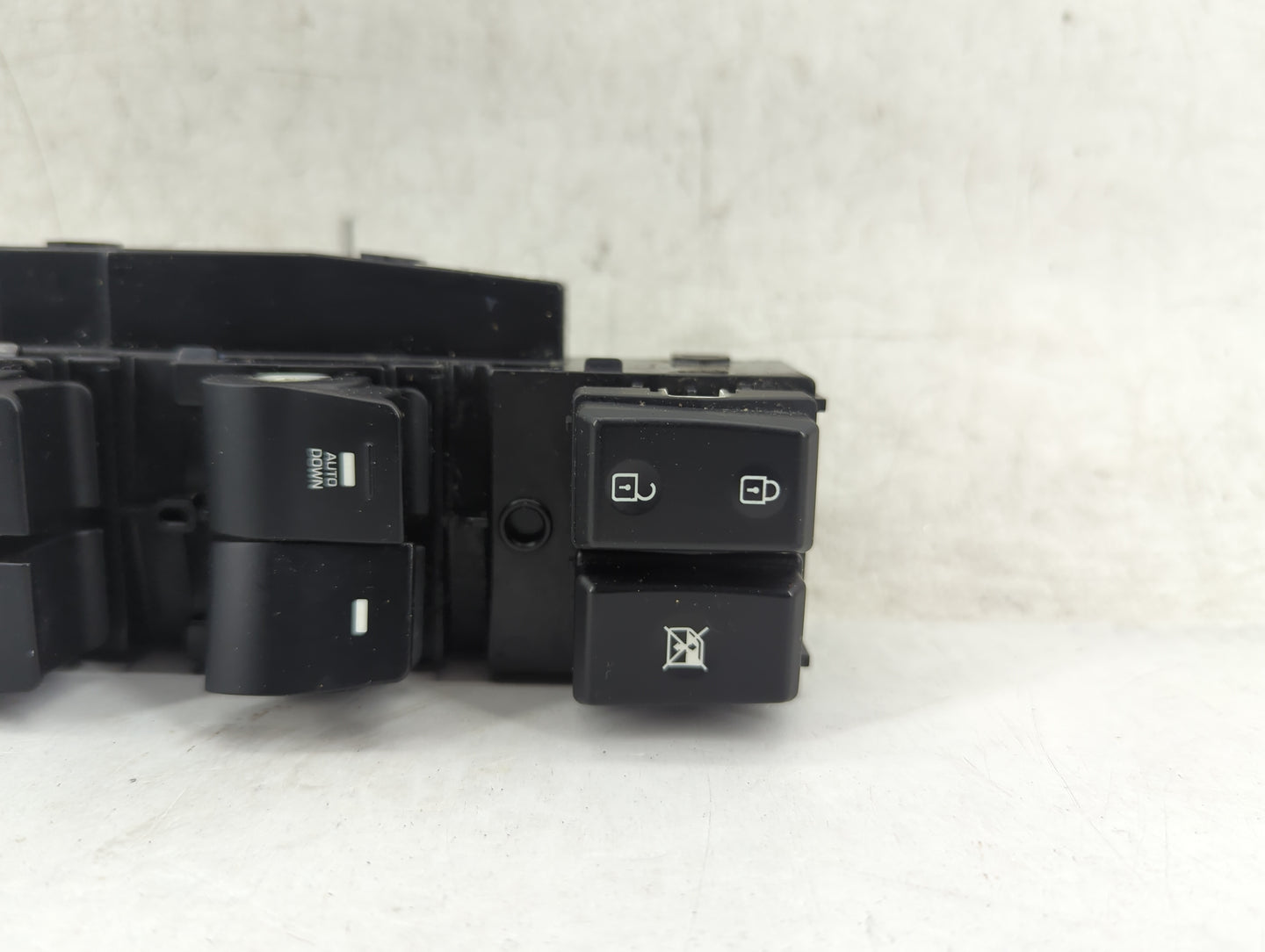 2017-2020 Hyundai Elantra Master Power Window Switch Replacement Driver Side Left P/N:299159179 Fits Fits 2017 2018 2019 202
