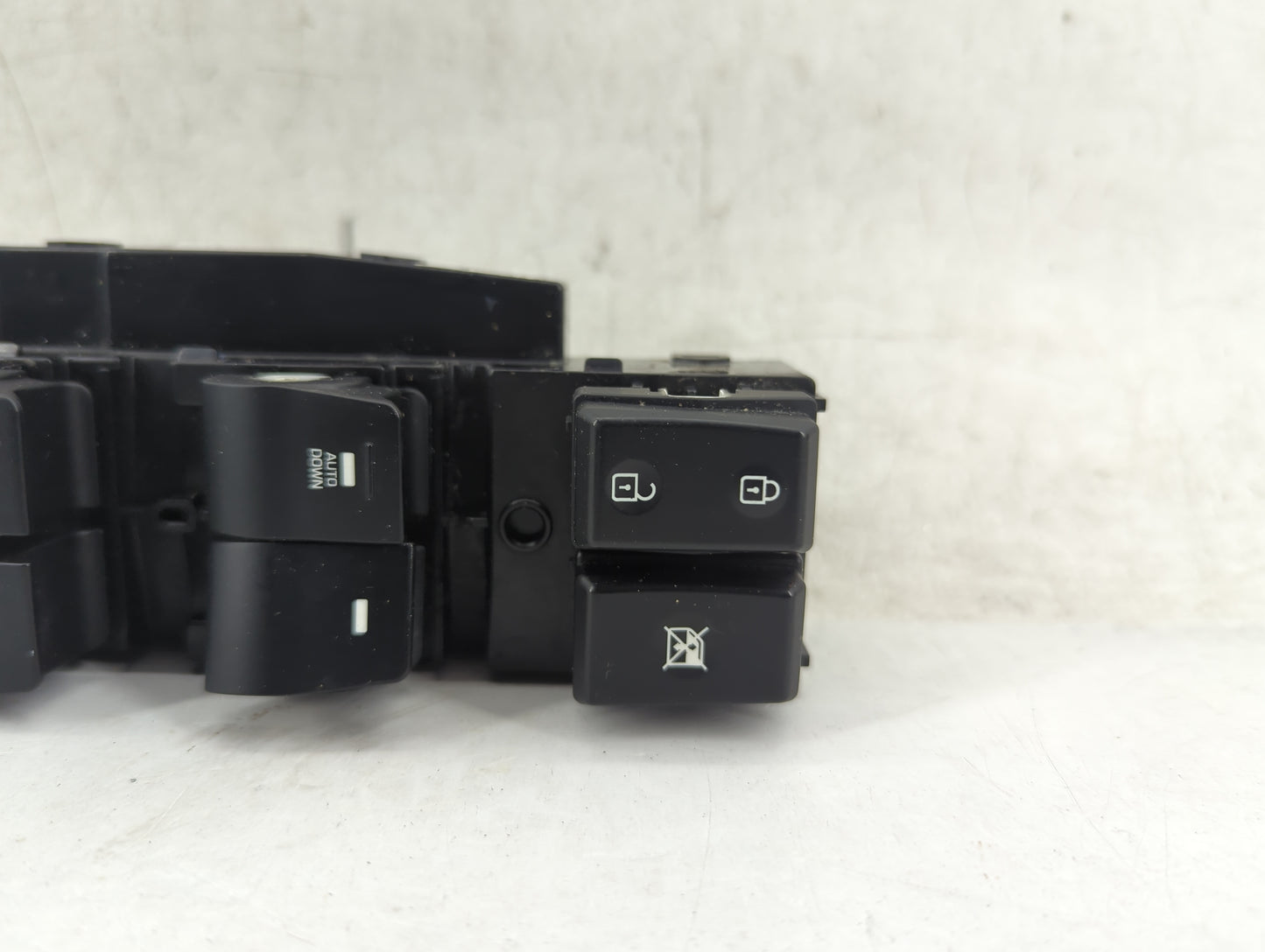 2017-2020 Hyundai Elantra Master Power Window Switch Replacement Driver Side Left P/N:299159179 Fits Fits 2017 2018 2019 202