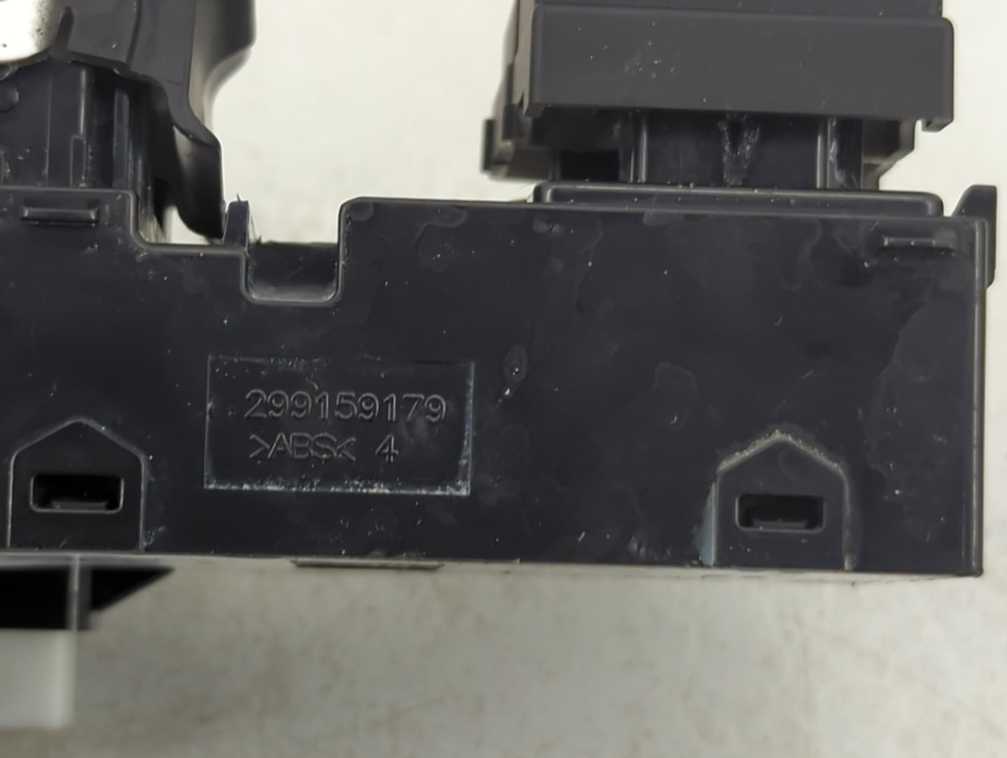 2017-2020 Hyundai Elantra Master Power Window Switch Replacement Driver Side Left P/N:299159179 Fits Fits 2017 2018 2019 202