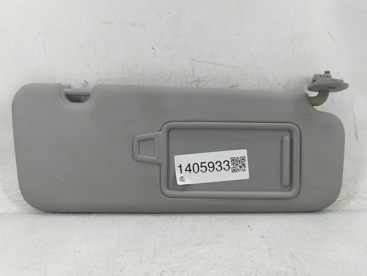 2017-2020 Hyundai Elantra Sun Visor Shade Replacement Passenger Right Mirror Fits Fits 2017 2018 2019 2020 OEM Used Auto Par