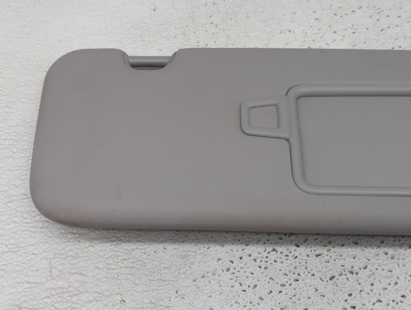 2017-2020 Hyundai Elantra Sun Visor Shade Replacement Passenger Right Mirror Fits Fits 2017 2018 2019 2020 OEM Used Auto Par