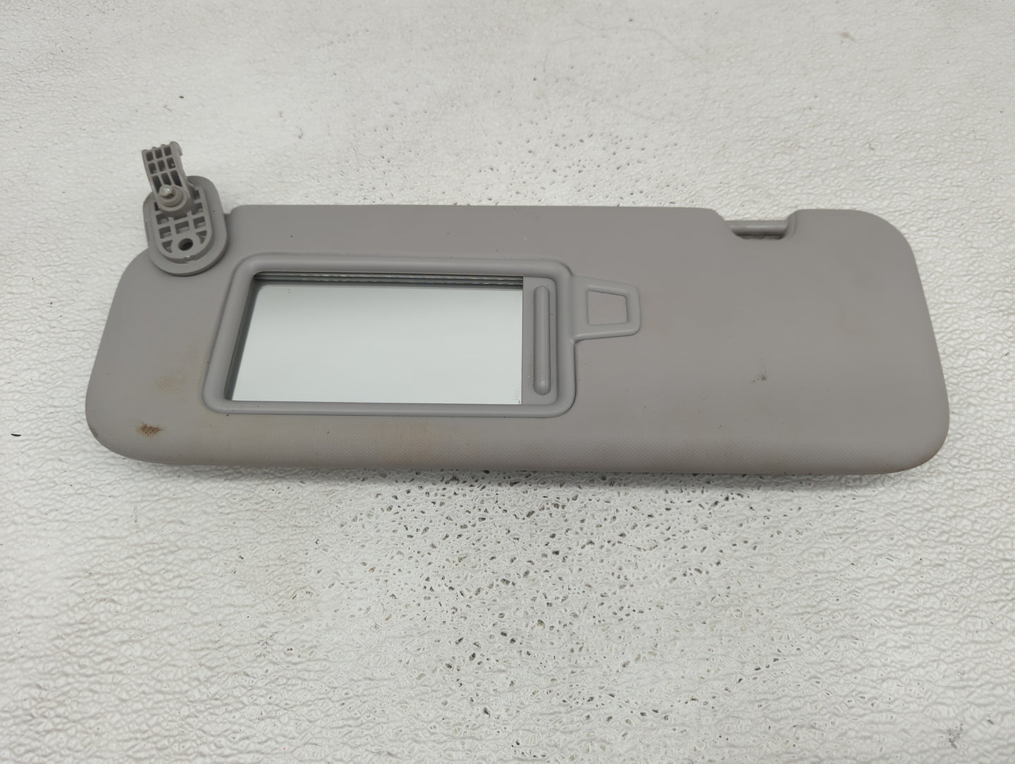 2017-2020 Hyundai Elantra Sun Visor Shade Replacement Driver Left Mirror Fits Fits 2017 2018 2019 2020 OEM Used Auto Parts -