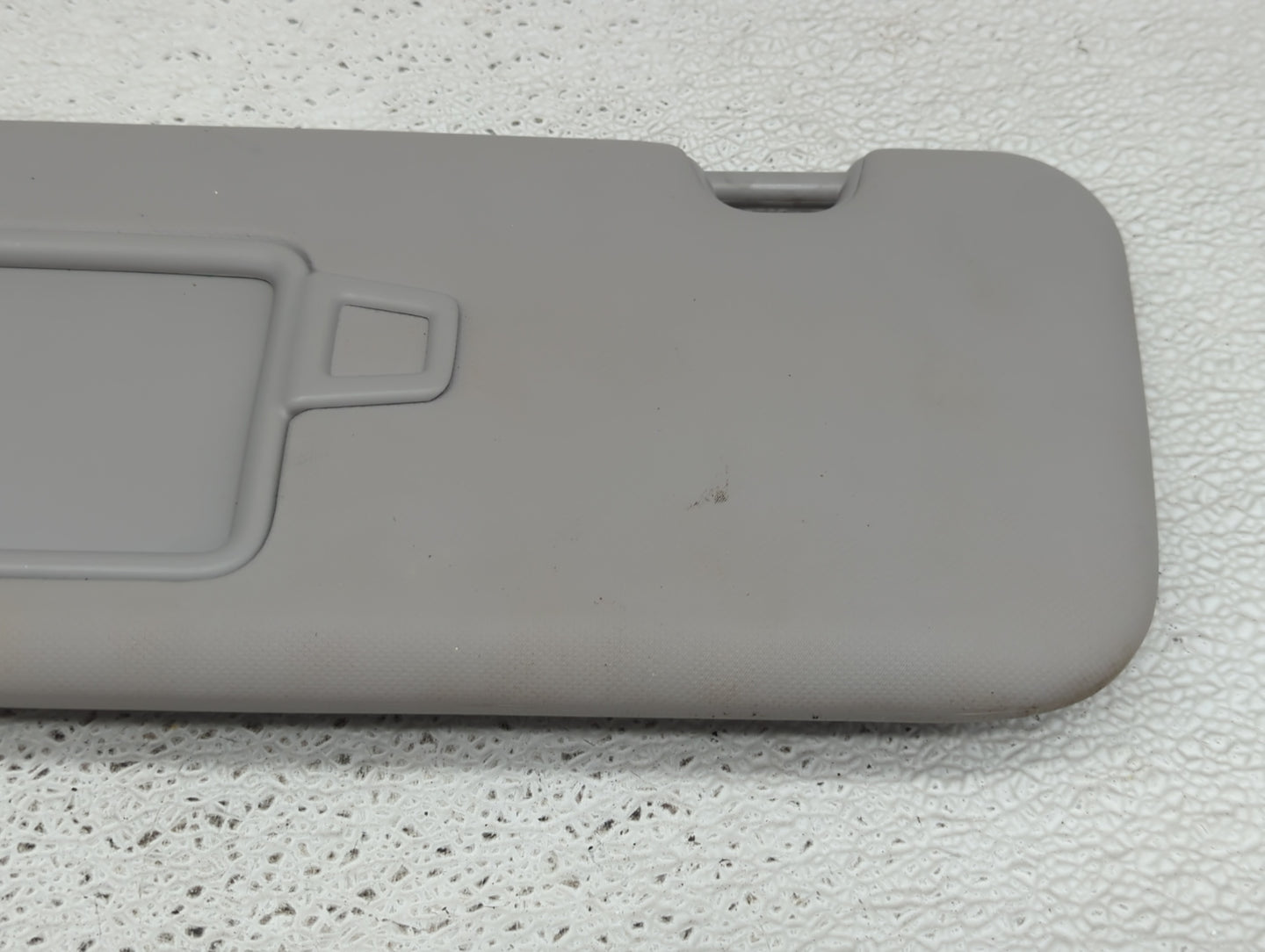 2017-2020 Hyundai Elantra Sun Visor Shade Replacement Driver Left Mirror Fits Fits 2017 2018 2019 2020 OEM Used Auto Parts -