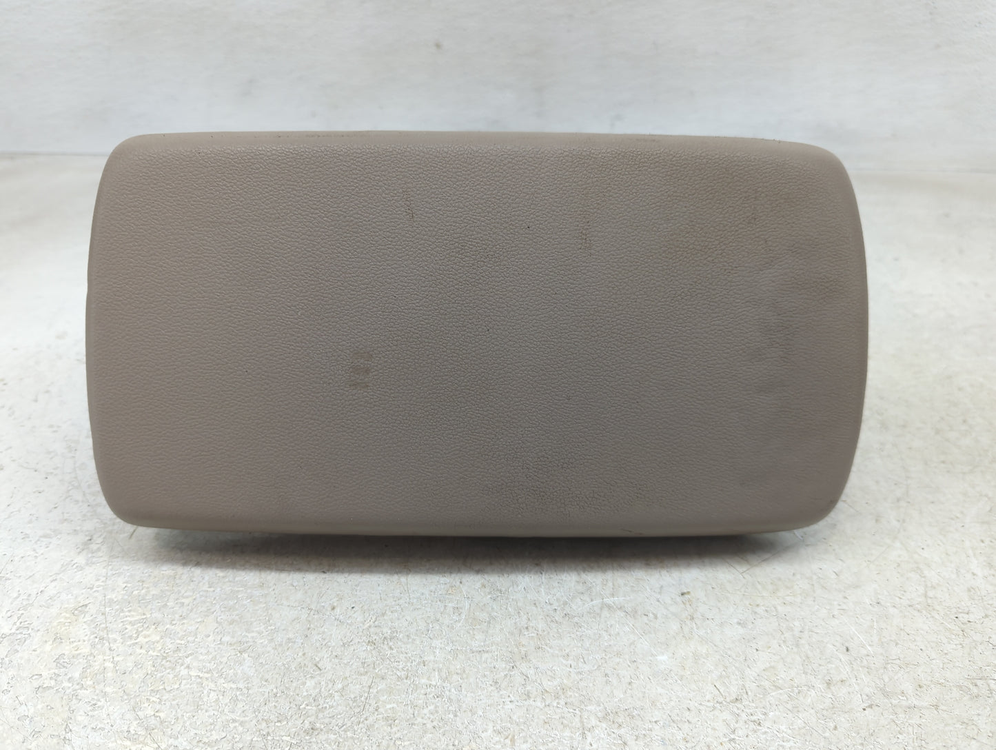 2018 Hyundai Elantra Center Console Armrest Cover Lid Fits OEM Used Auto Parts - Oemusedautoparts1.com