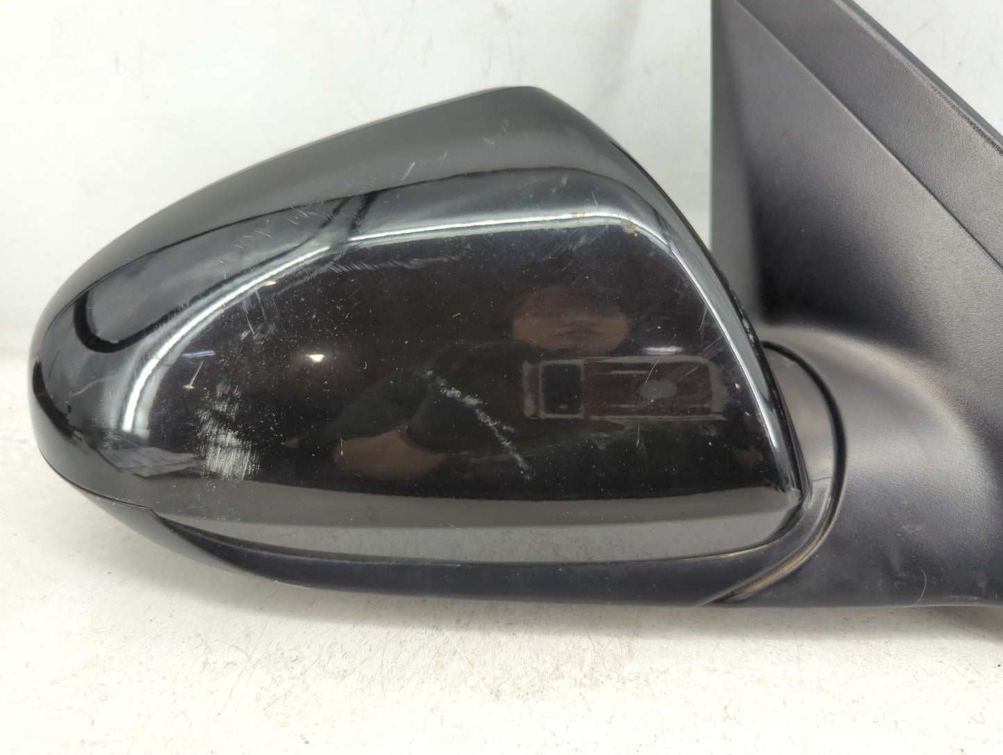 2018-2020 Hyundai Elantra Passenger Side View Mirror - Right Door Mirror OEM Used - Oemusedautoparts1.com