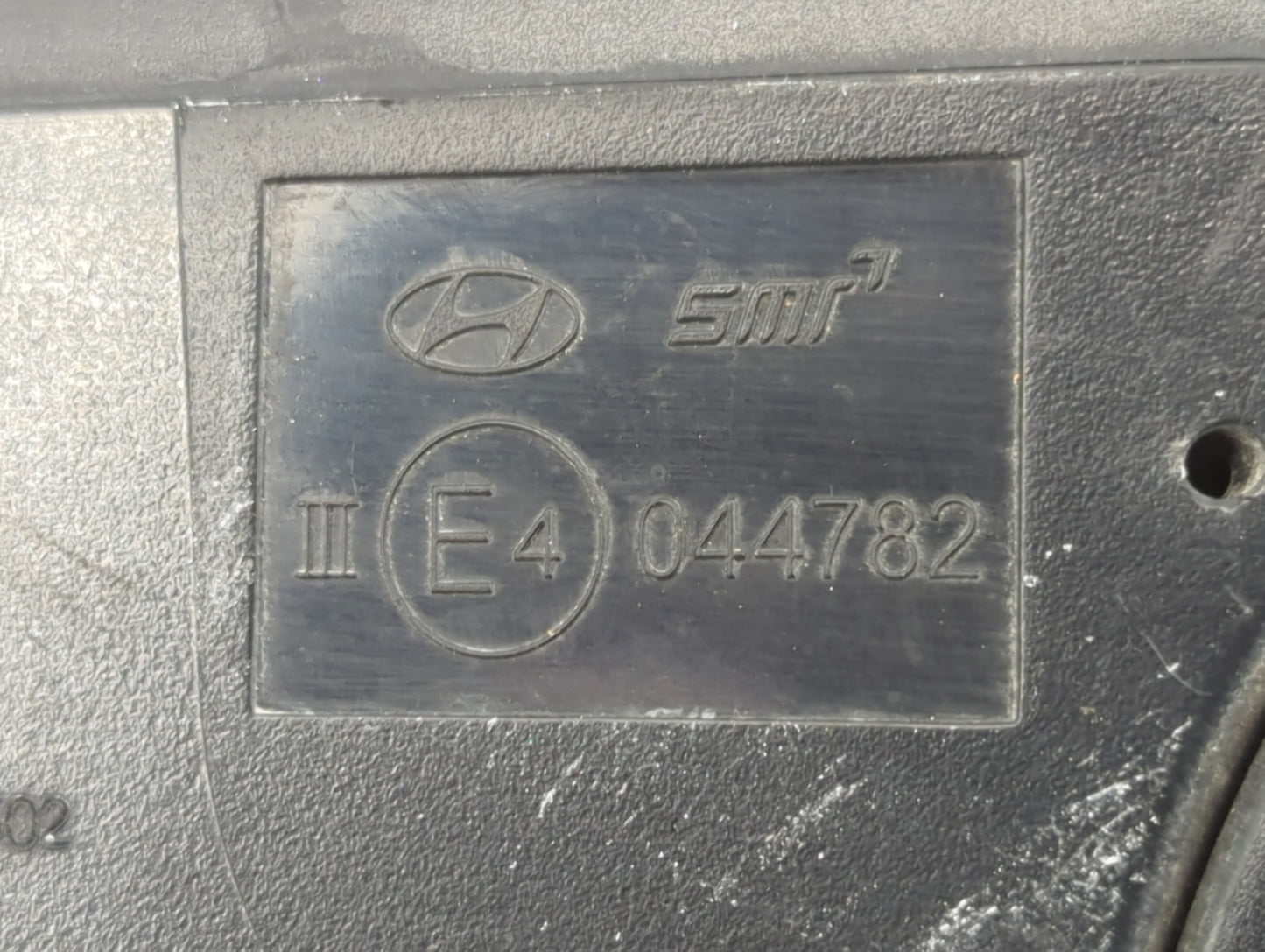 2017-2020 Hyundai Elantra Driver Side View Mirror - Left Door Mirror OEM Used - Oemusedautoparts1.com