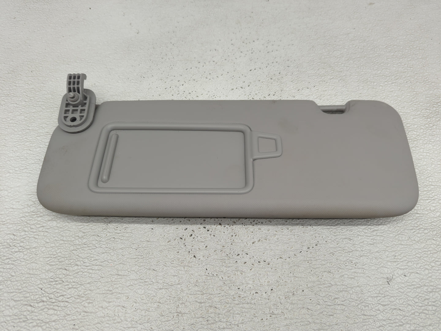 2017-2020 Hyundai Elantra Sun Visor Shade Replacement Driver Left Mirror Fits Fits 2017 2018 2019 2020 OEM Used Auto Parts -