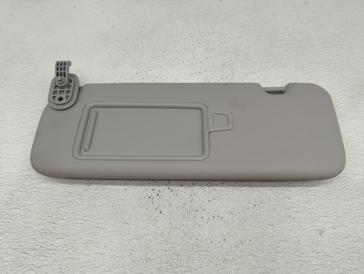 2017-2020 Hyundai Elantra Sun Visor Shade Replacement Driver Left Mirror Fits Fits 2017 2018 2019 2020 OEM Used Auto Parts -