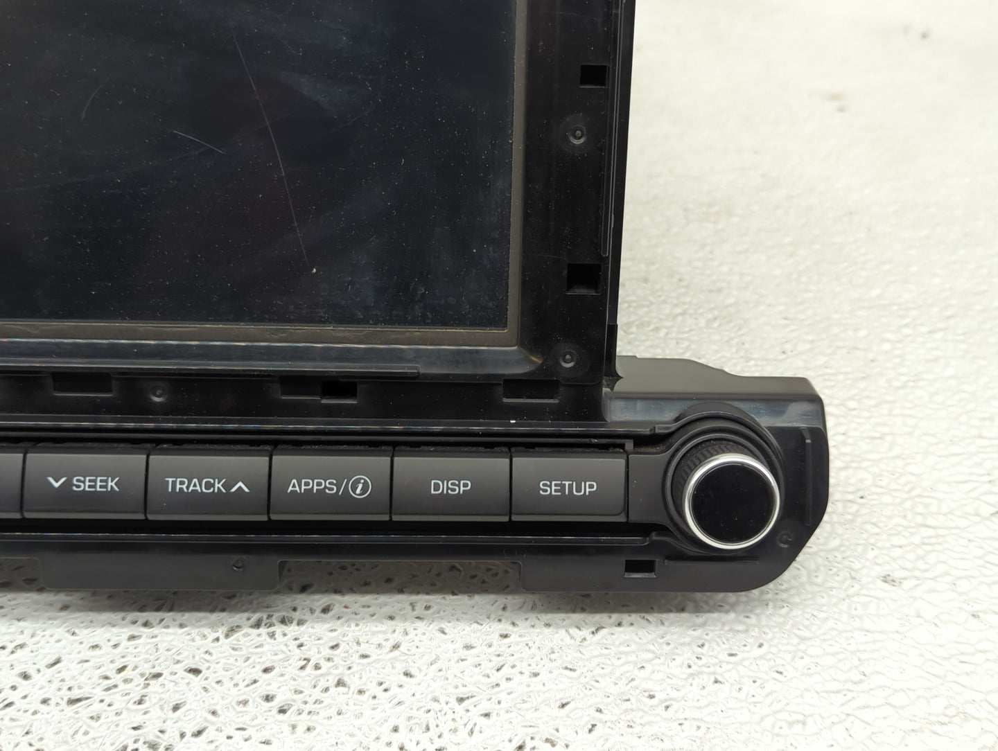 2017-2018 Hyundai Elantra Radio AM FM Cd Player Receiver Replacement P/N:96160-F2101UAT Fits Fits 2017 2018 OEM Used Auto Pa