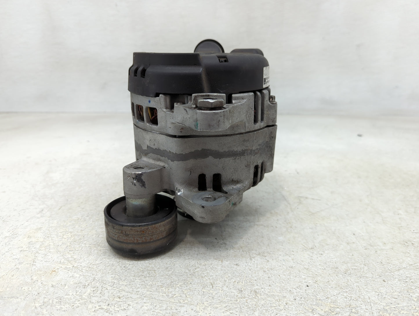 2017-2020 Hyundai Elantra Alternator Replacement Generator Charging Assembly Engine OEM Fits Fits 2017 2018 2019 2020 2021 2