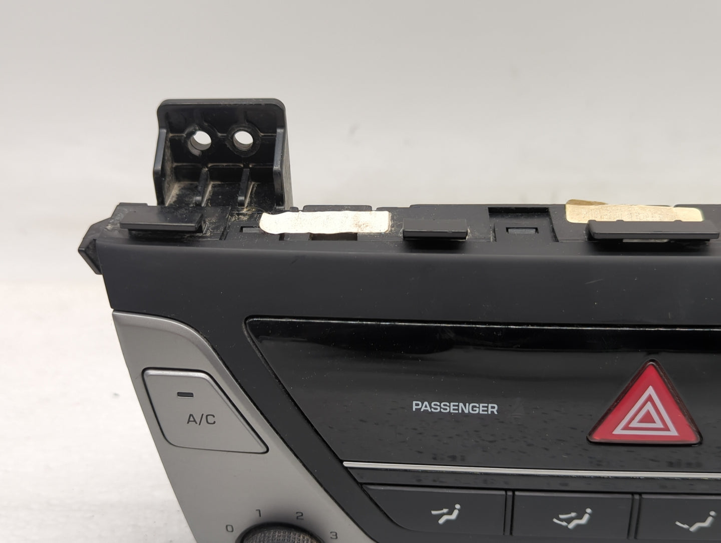 2017-2018 Hyundai Elantra Climate Control Module Temperature AC/Heater Replacement P/N:97250-F2XXX Fits Fits 2017 2018 OEM U