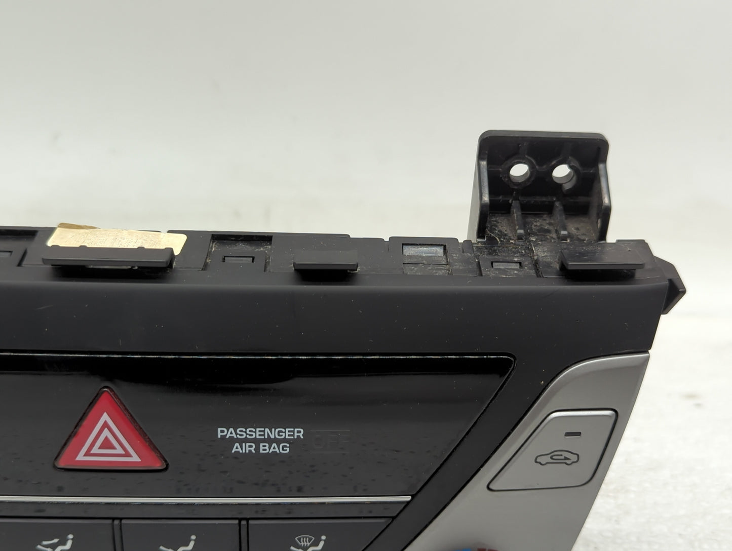 2017-2018 Hyundai Elantra Climate Control Module Temperature AC/Heater Replacement P/N:97250-F2XXX Fits Fits 2017 2018 OEM U